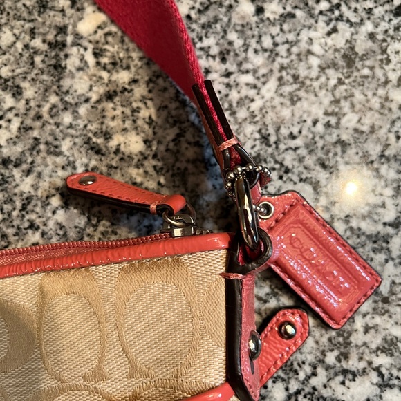 Coach Crossbody Bag - Picture 6 of 11